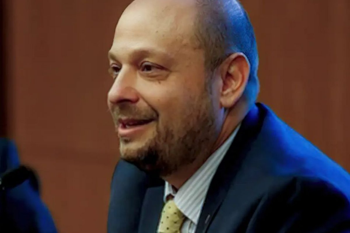 Governo vai devolver dinheiro na conta em que é paga a aposentadoria do INSS, diz presidente do órgão