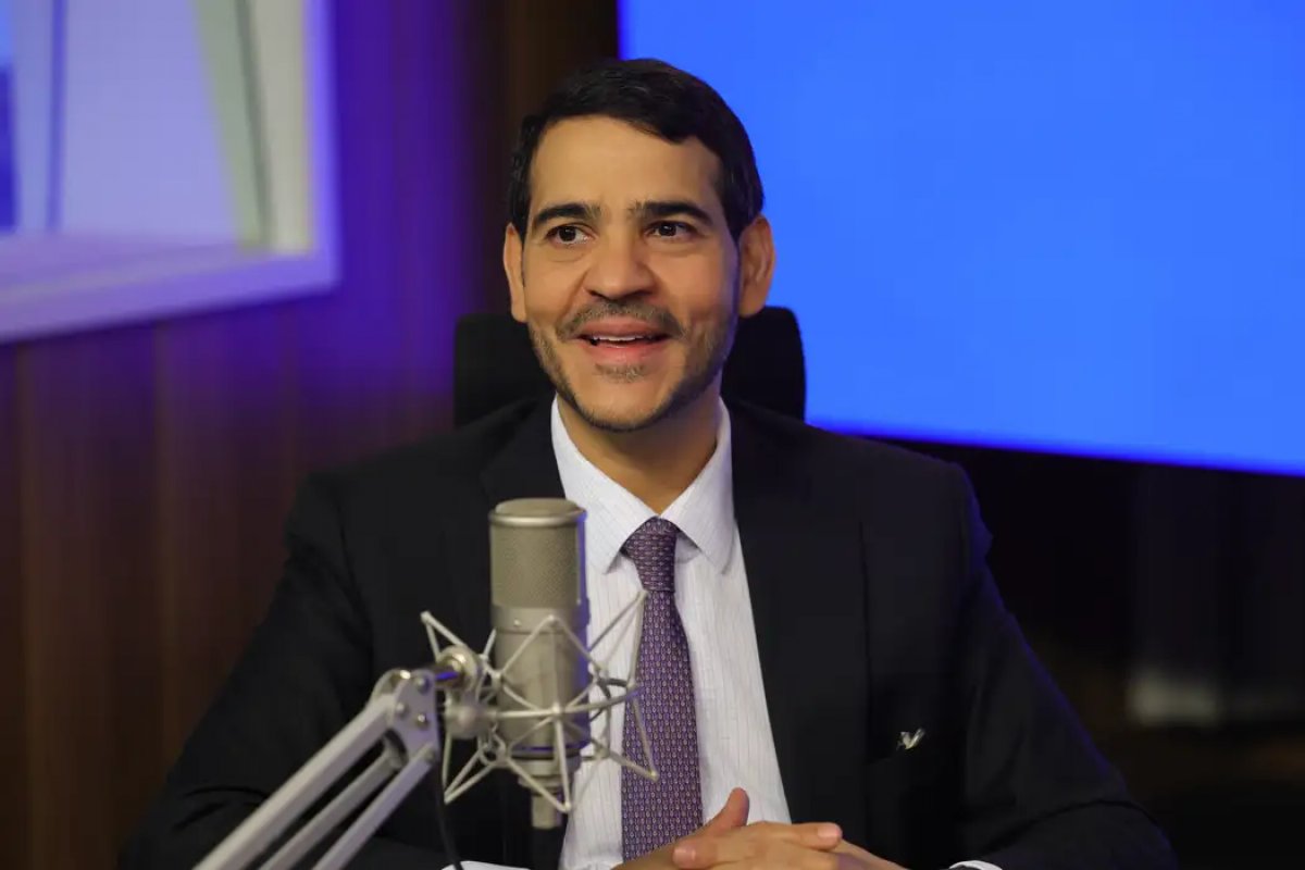 AGU solicita bloqueio de R$ 2,5 bi de 12 entidades associativas por fraudes no INSS