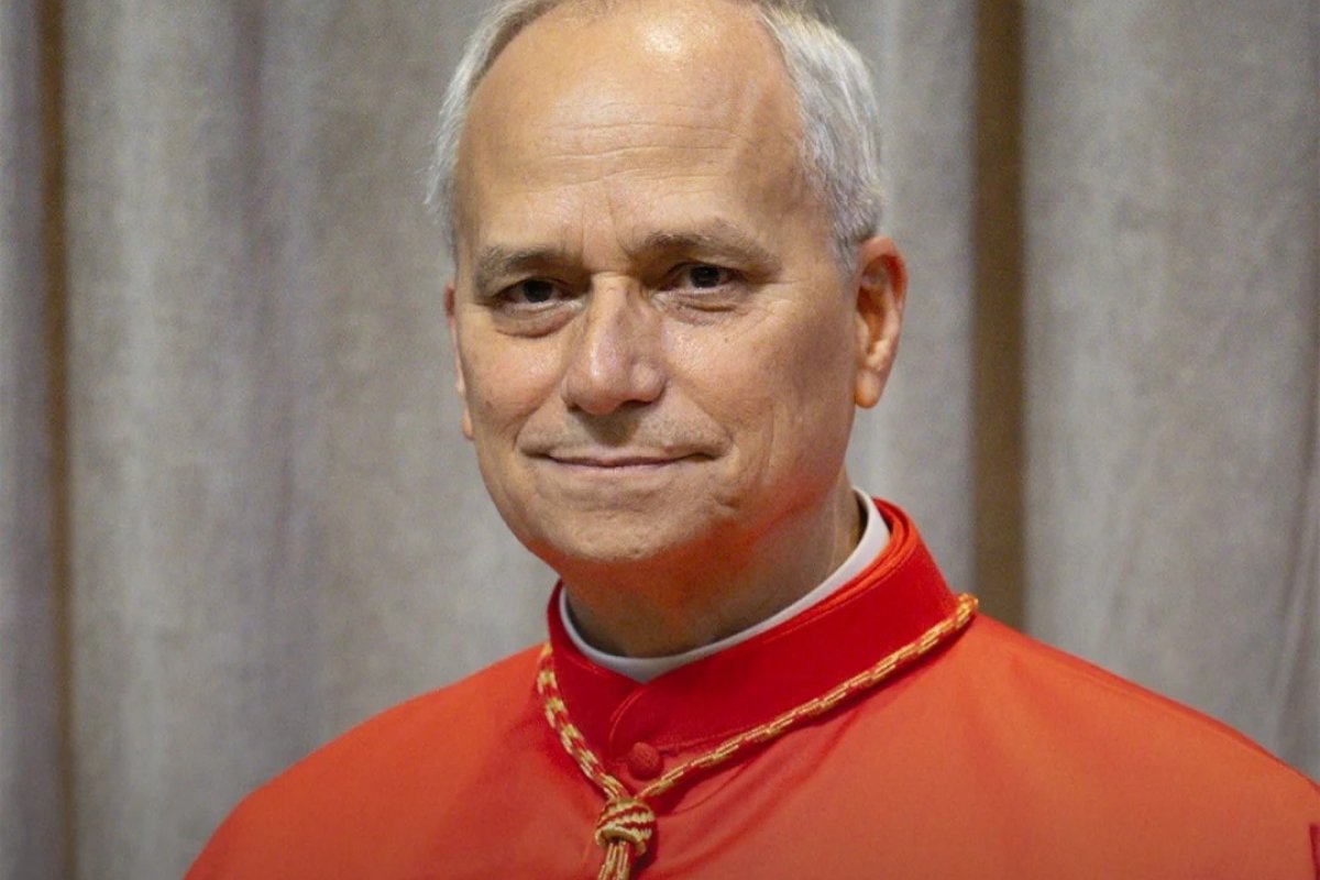 Papa Leão XIV pode receber salário superior a R$ 16 mil, diz agência