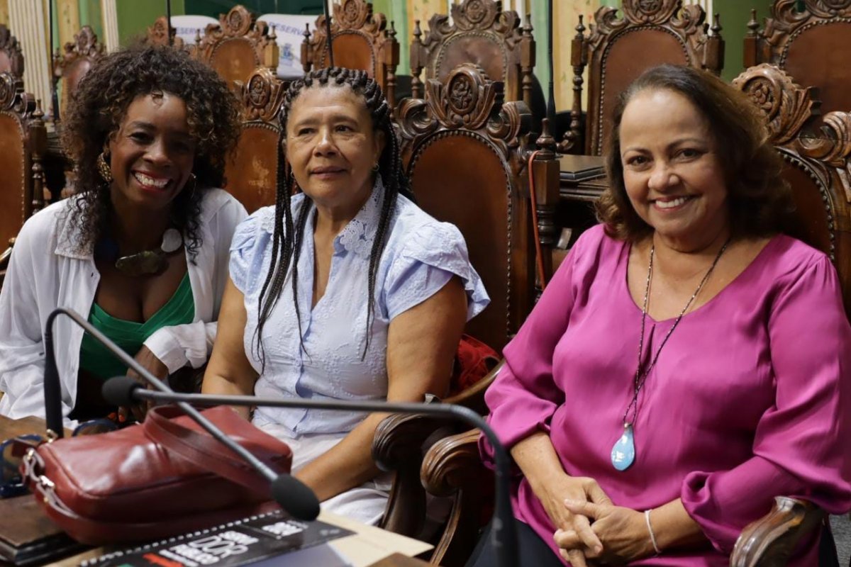 Vereadoras de Salvador propõem “Selo Empresa Amiga” para reconhecer direito ao cuidado