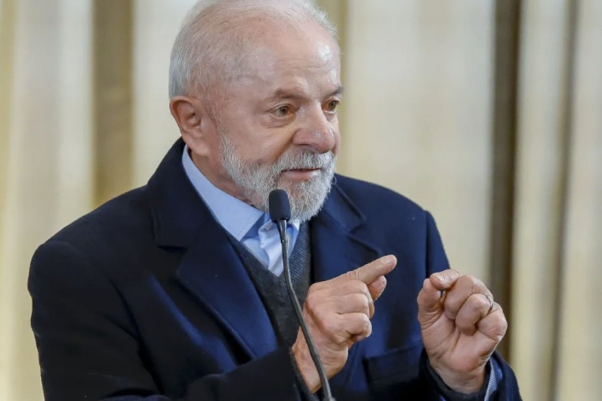 Vídeo: Lula aprova escolha de Ancelotti para Seleção, mas vê problema estrutural e sugere convocação com melhores do Brasileirão