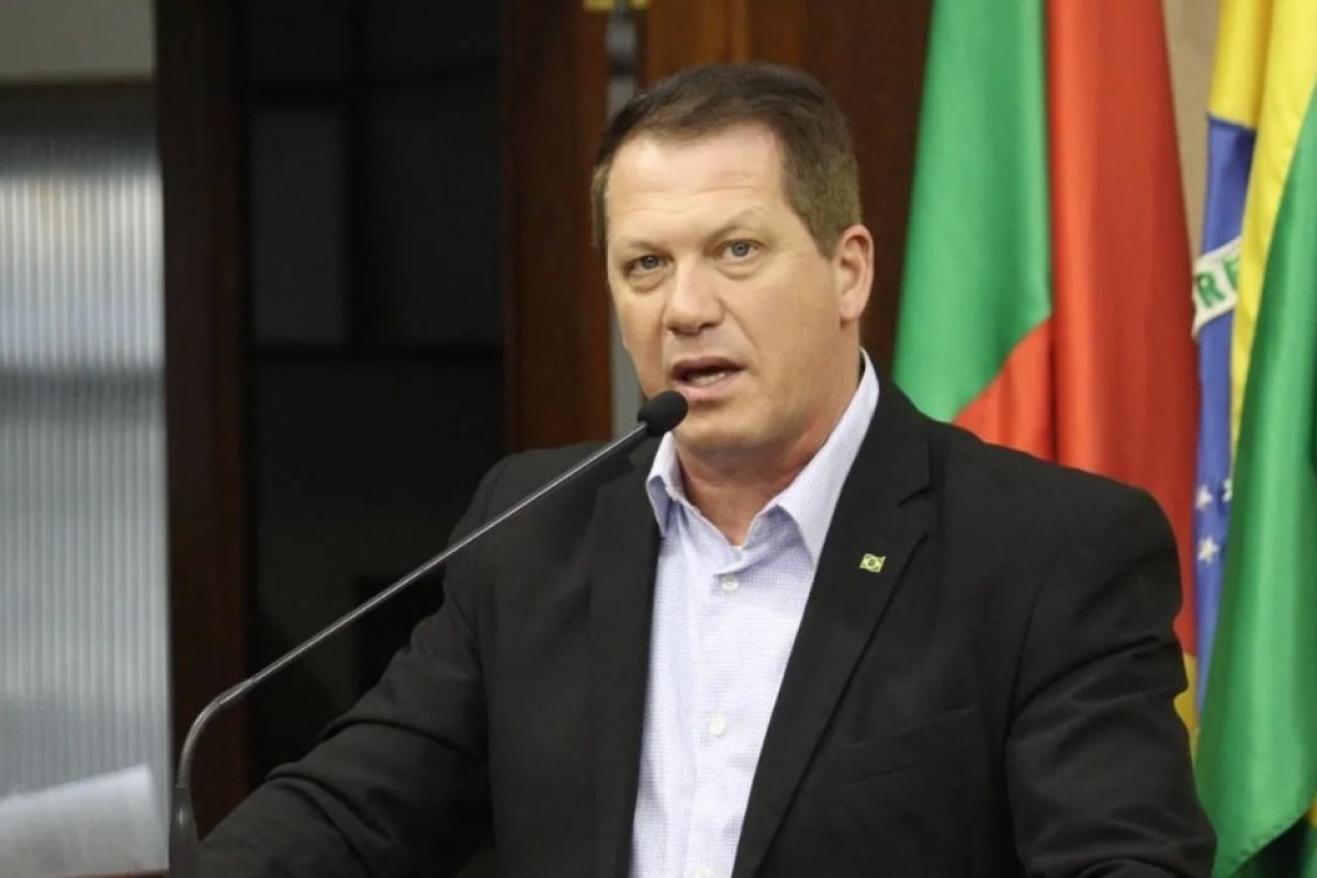 Vereador gaúcho é condenado pela Justiça a pagar R$ 100 mil por ofender trabalhadores baianos