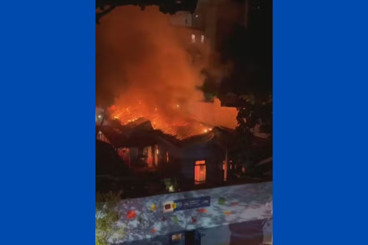 Incêndio destrói escola municipal no Rio de Janeiro