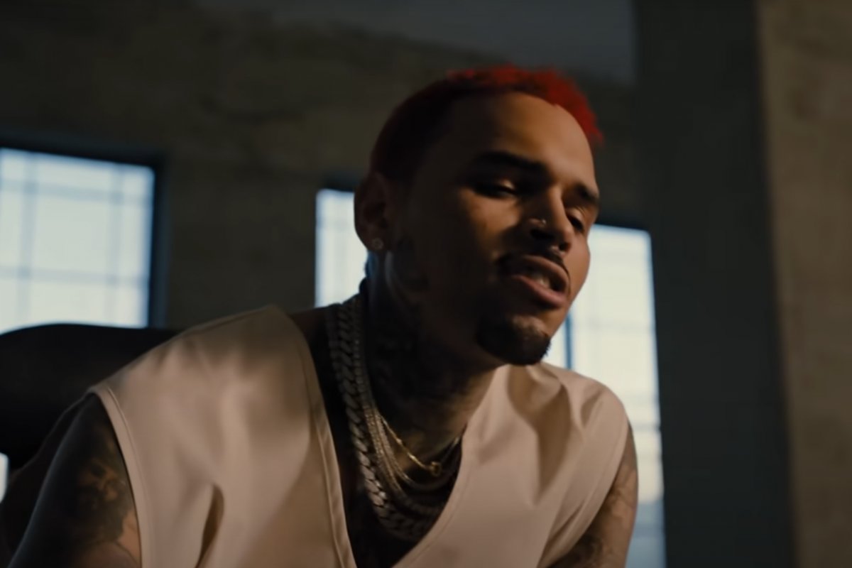 Chris Brown é preso no Reino Unido por suspeita de agressão em boate de luxo