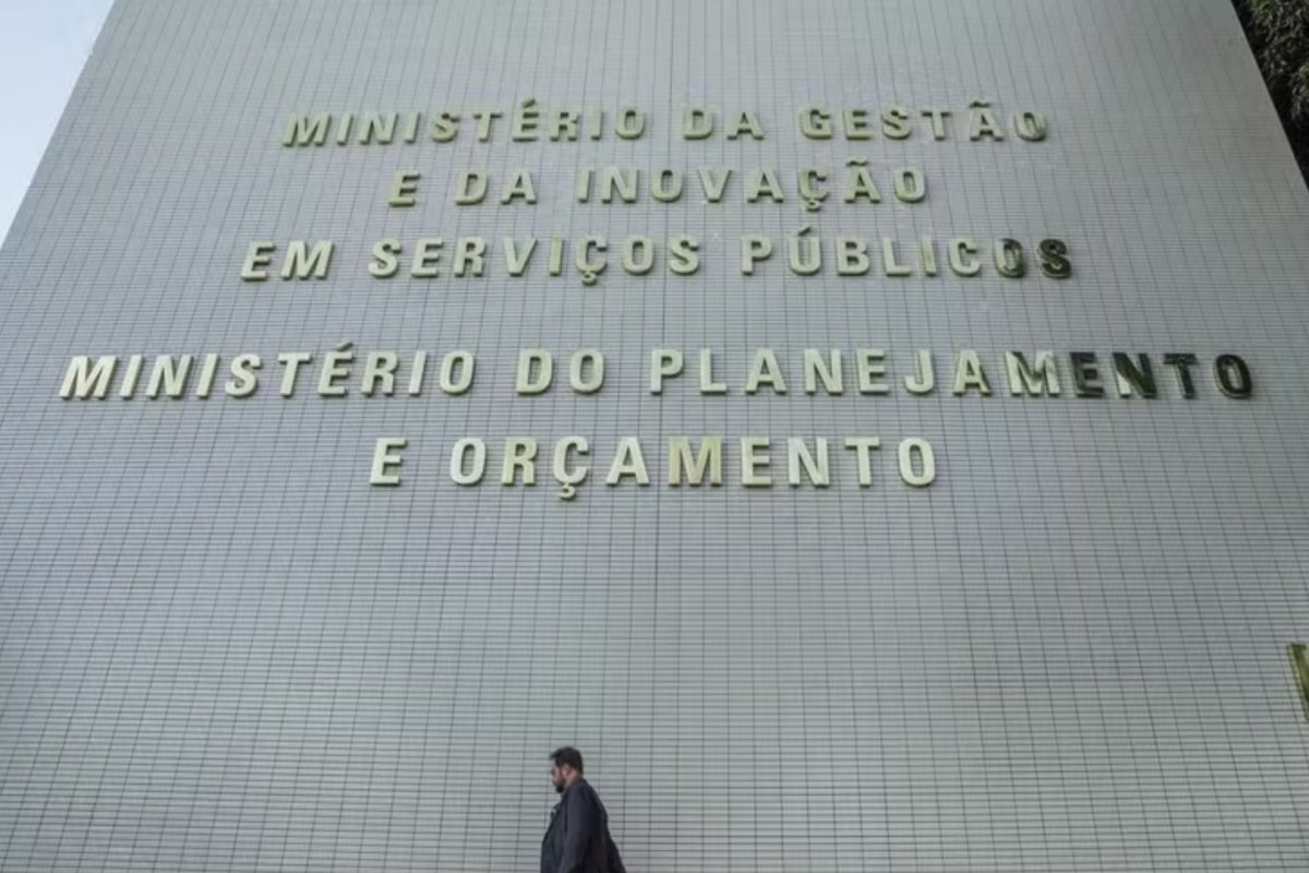 Ministério da Gestão restringe acesso a informações sobre emendas disponíveis em plataforma