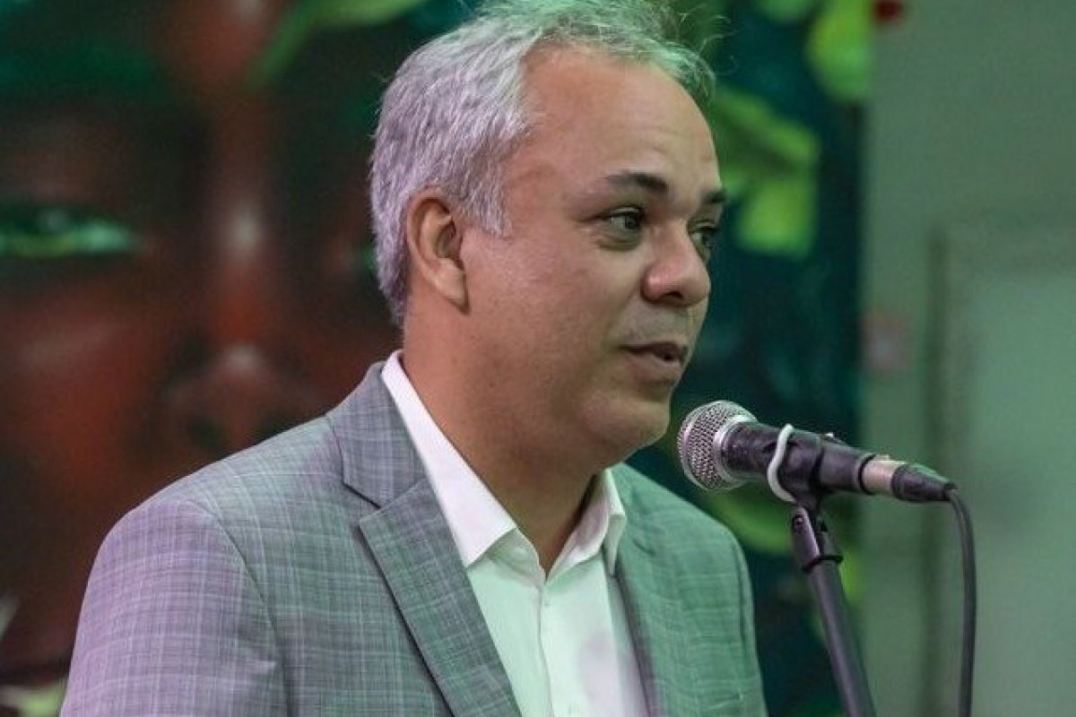Vídeo: secretário André Joazeiro destaca inclusão da ciência e incentivo a talentos da rede estadual