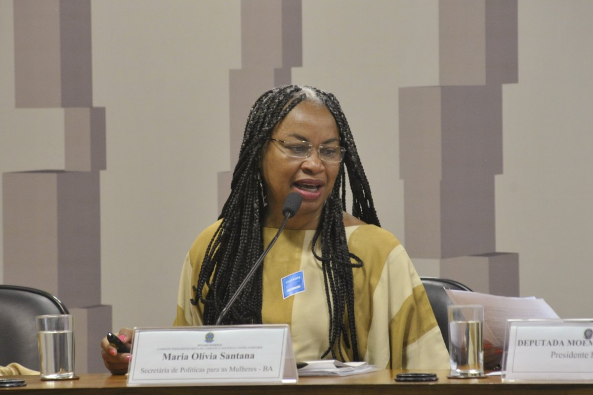 Vídeo: Olivia Santana confirma pré-candidatura à Câmara Federal em 2026