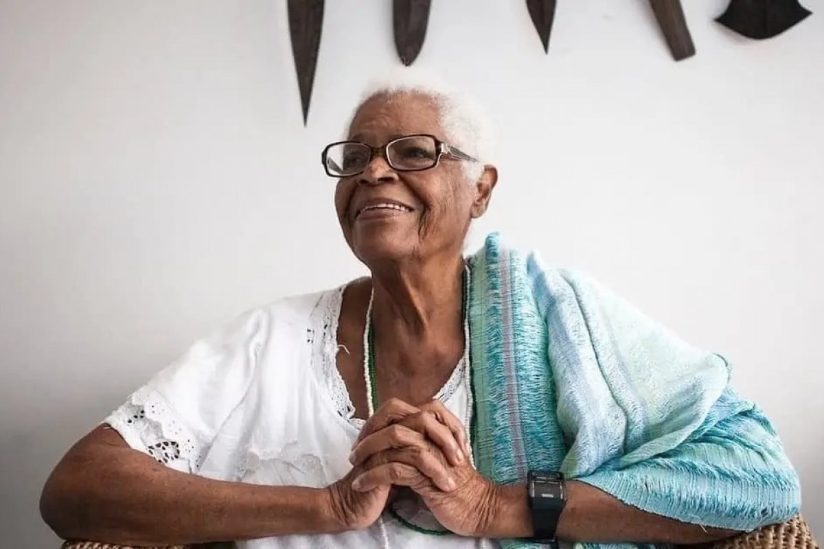 ALBA realiza sessão especial em homenagem ao centenário de Mãe Stella de Oxóssi