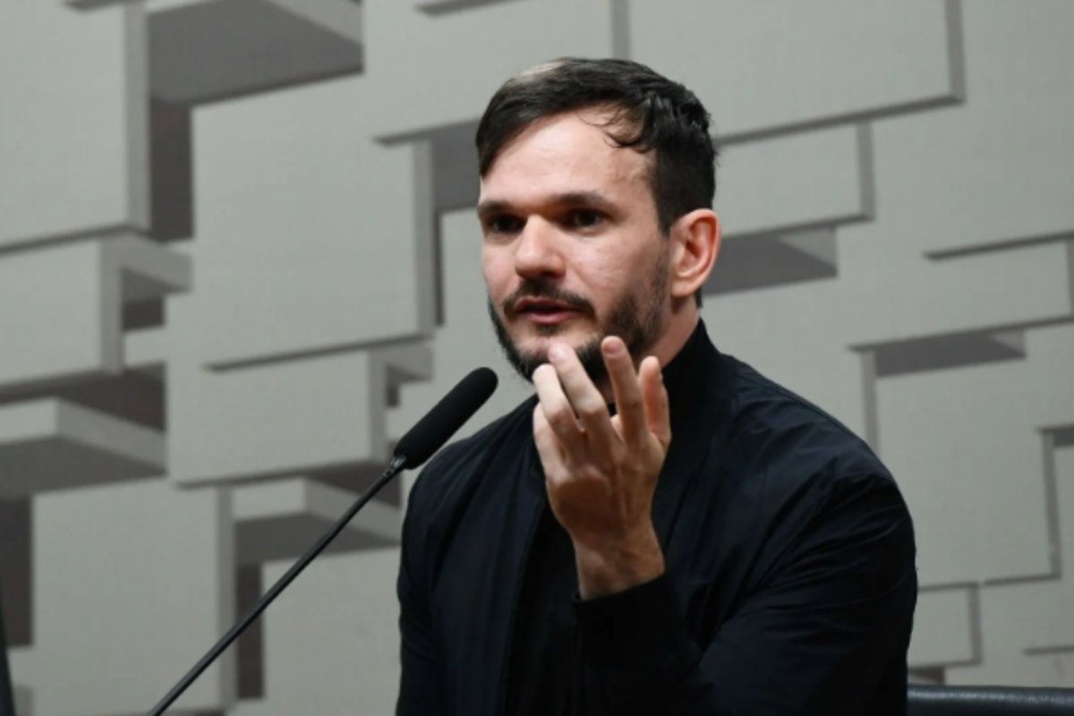 "Quem tem voz na internet, tem que falar contra", diz padre Patrick Fernandes em depoimento à CPI das Bets