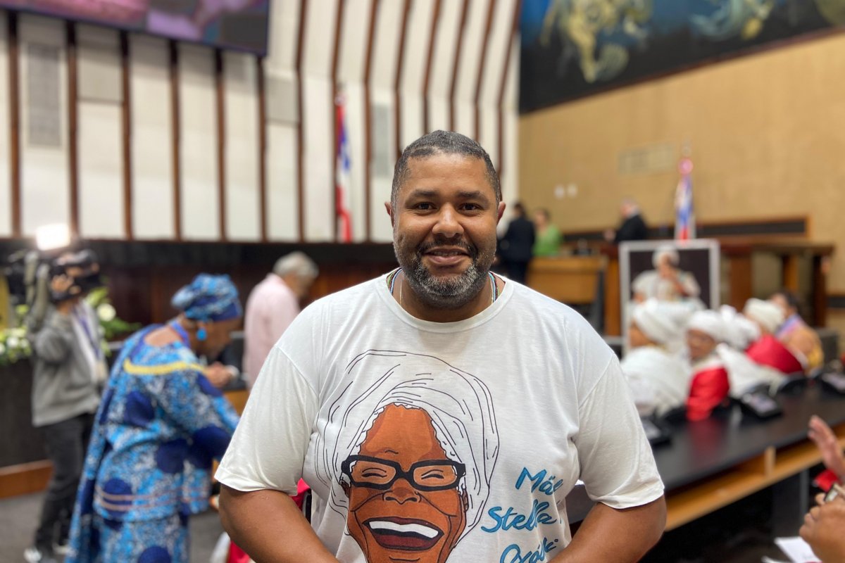 Vídeo: "A memória de mãe Stella continua sendo mantida", afirma Adriano Azevedo sobre celebração ao centenário de Mãe Stella de Oxóssi