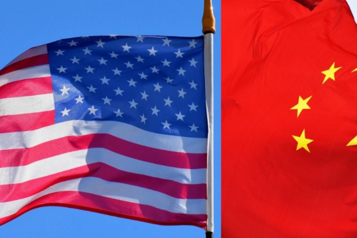 EUA deverão comunicar "grande acordos" no próximo mês, afirma Bessent