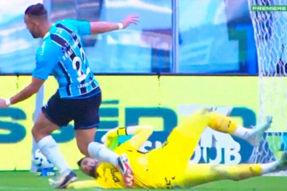 Vídeo: Com pênalti polêmico, Bahia perde para o Grêmio em Porto Alegre; confira o lance