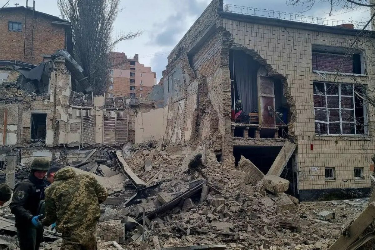 Rússia lança maior ataque aéreo da guerra e deixa ao menos 12 mortos na Ucrânia