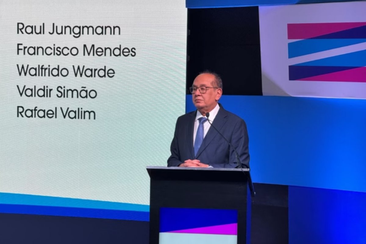 'É preciso que se combata o crime sem cometer crime', defende Gilmar Mendes