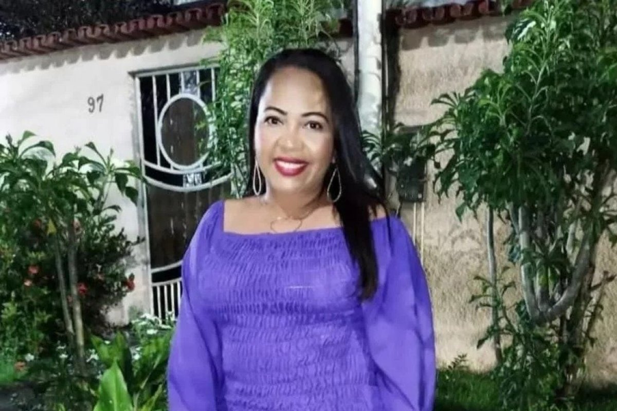 Mulher é morta tiros no centro de Camaçari; ex-companheiro é suspeito do crime
