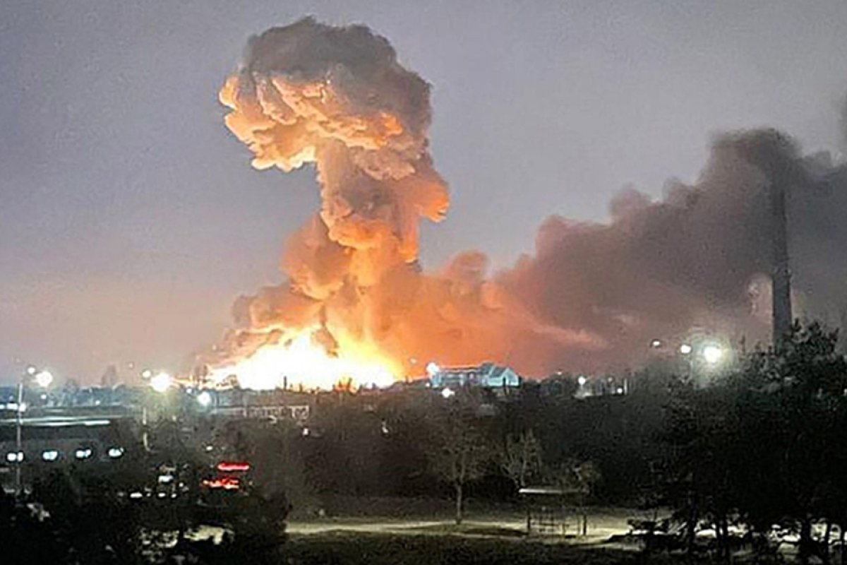 Ataque russo na Ucrânia deixa 3 feridos e 1,4 mil sem energia; Kremlin afirma ter interceptado 296 drones ucranianos