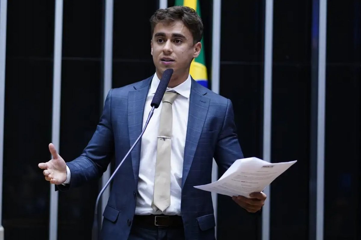 Vídeo: Deputado Nikolas Ferreira apoia triagem de vistos para os EUA com base em redes sociais
