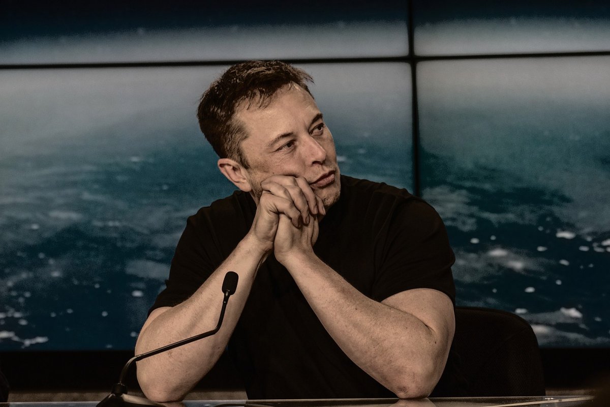 Elon Musk anuncia que vai deixar governo Trump