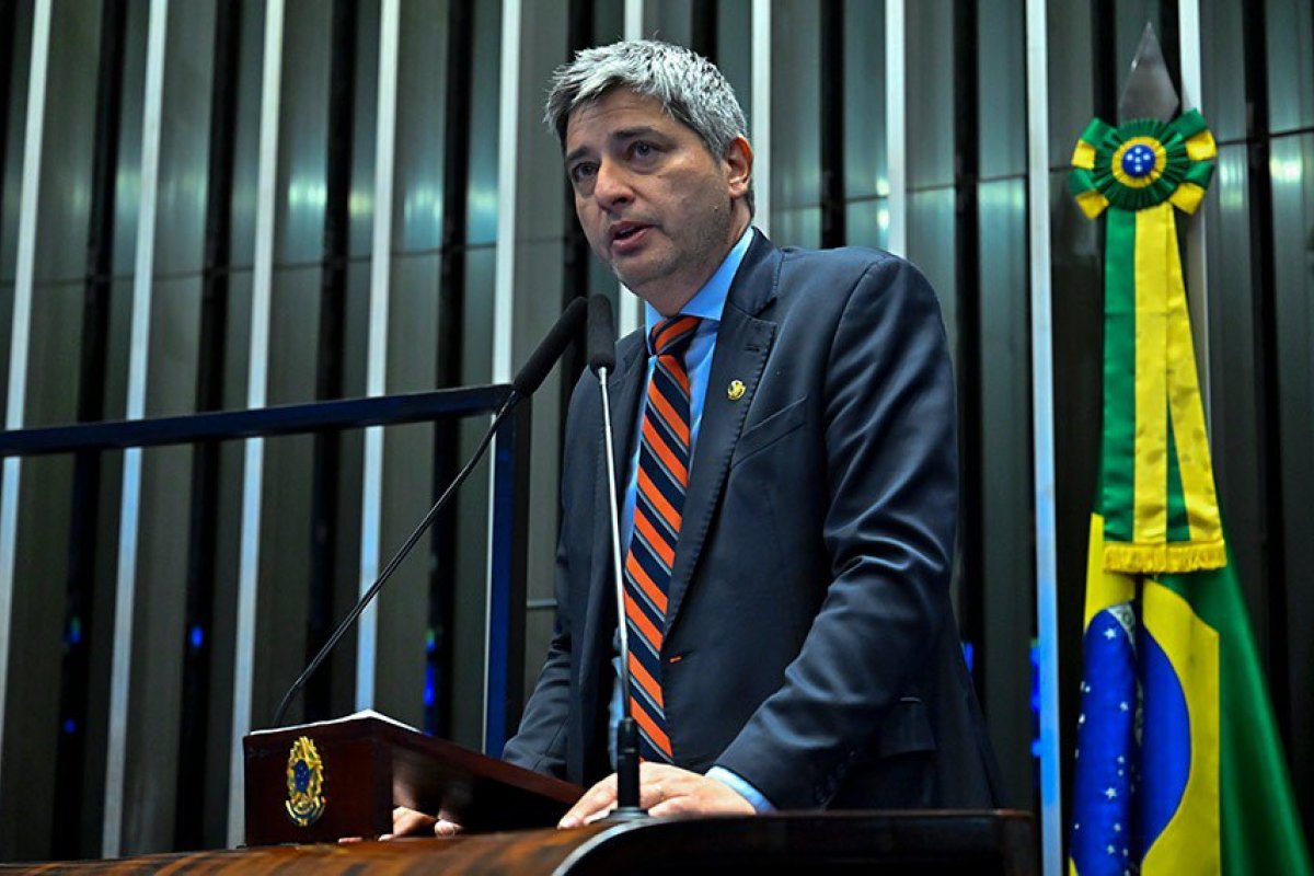 Senado restringe propaganda de bets nos estádios; influenciadores também são afetados