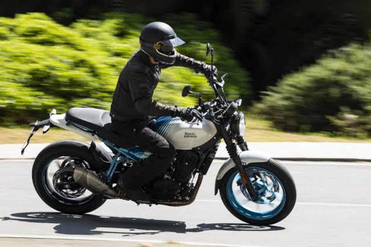 Royal Enfield Guerrilla 450 chega até setembro ao Brasil