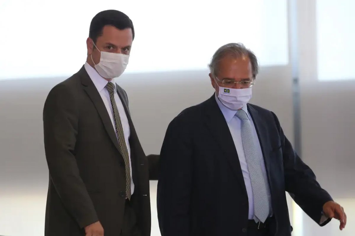 Defesa de Torres desiste de ouvir Paulo Guedes e outras duas testemunhas em ação no STF