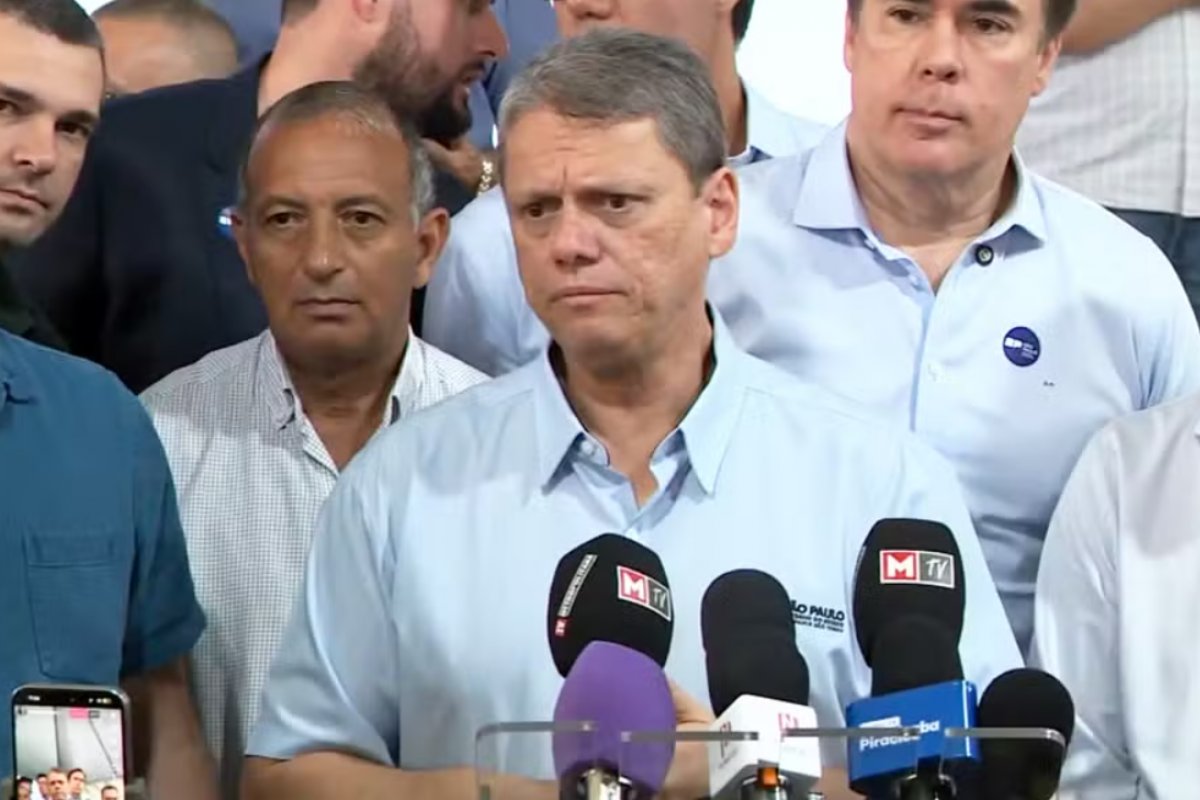 Em depoimento ao STF, Tarcísio diz que Bolsonaro nunca mencionou tentativa de golpe após derrota em 2022