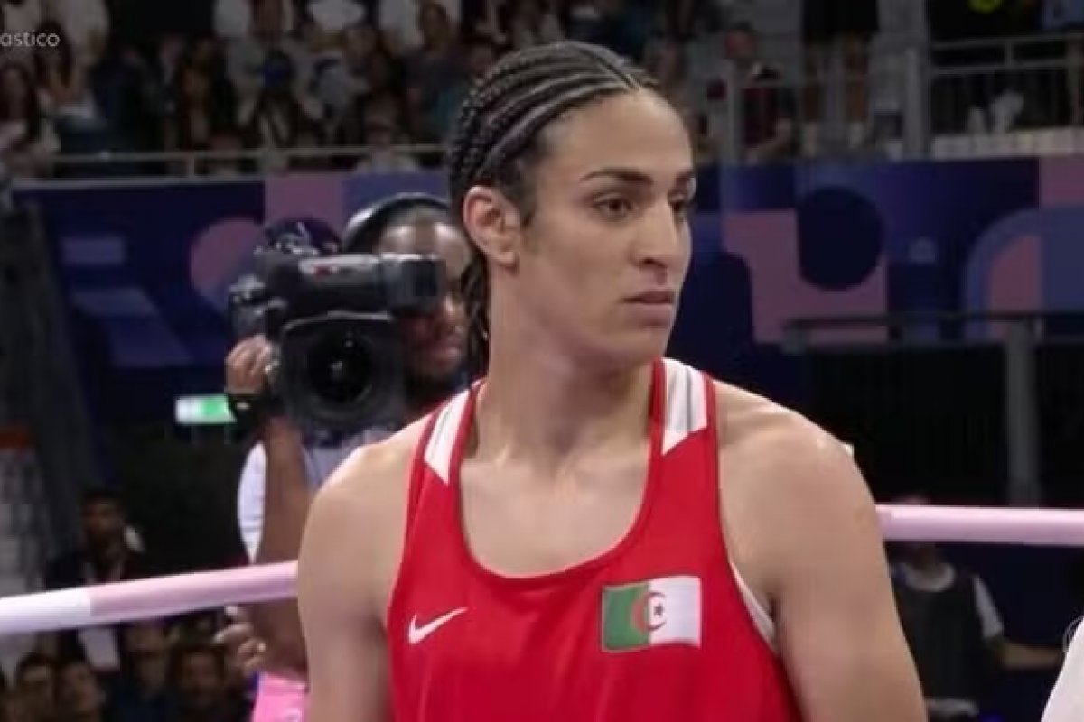 Federação de boxe passa a exigir teste genético para comprovar gênero e suspende Imane Khelif