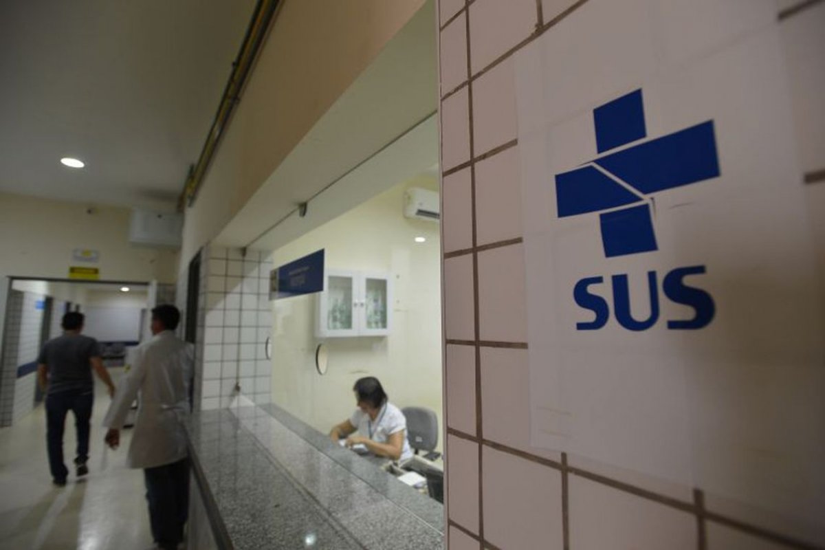 Salvador contrata 80 médicos para postos de saúde do município