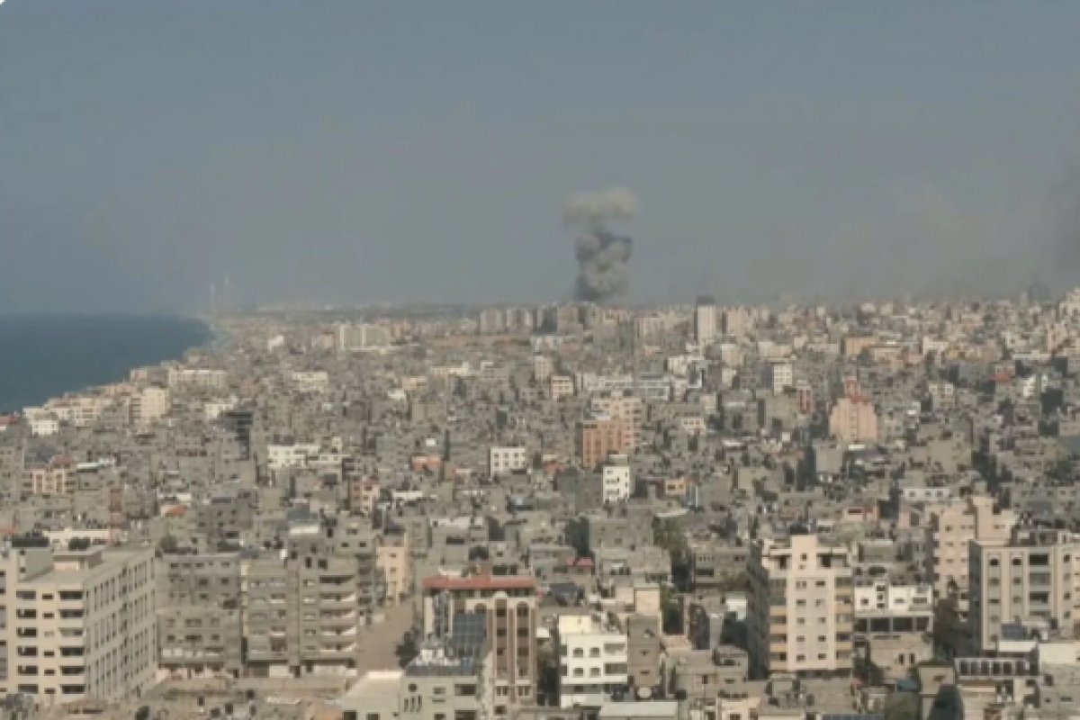 Pelo segundo dia seguido, cerca de 70 caminhões com alimentos são saqueados em Gaza