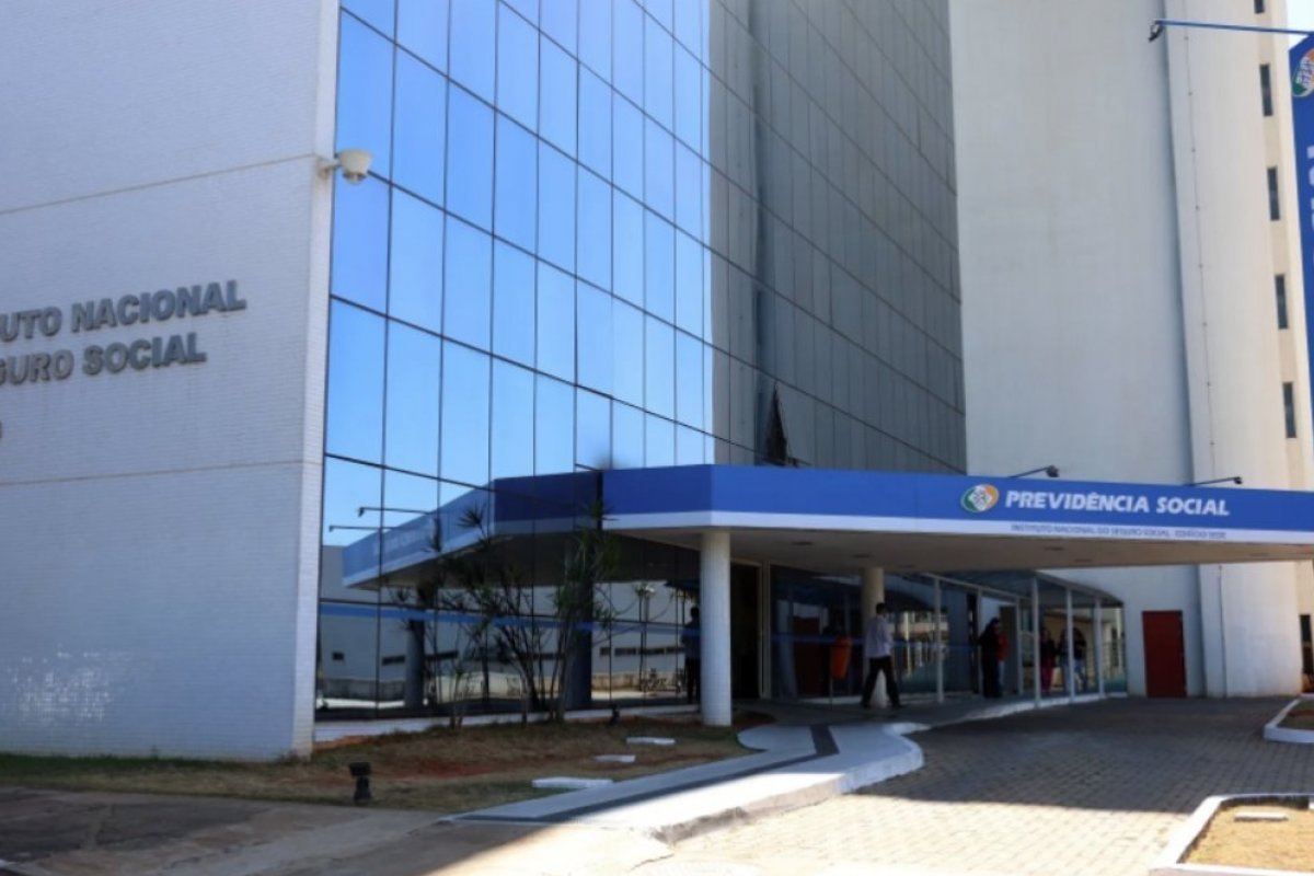 Empresa que se apresenta como assessoria jurídica infringe legislação e vende informações de vítimas da Fraude do INSS, aponta coluna