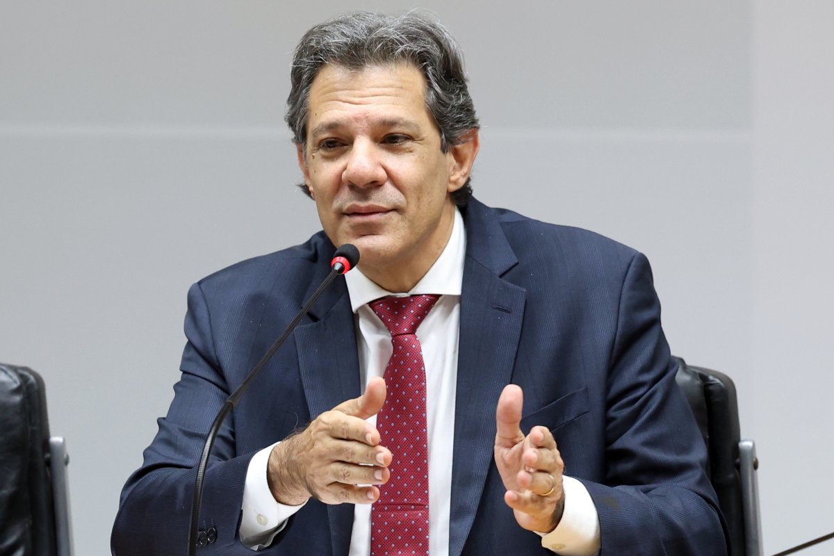 Vídeo: Haddad diz que alinhou com Congresso medidas para calibrar IOF e retomada de reformas