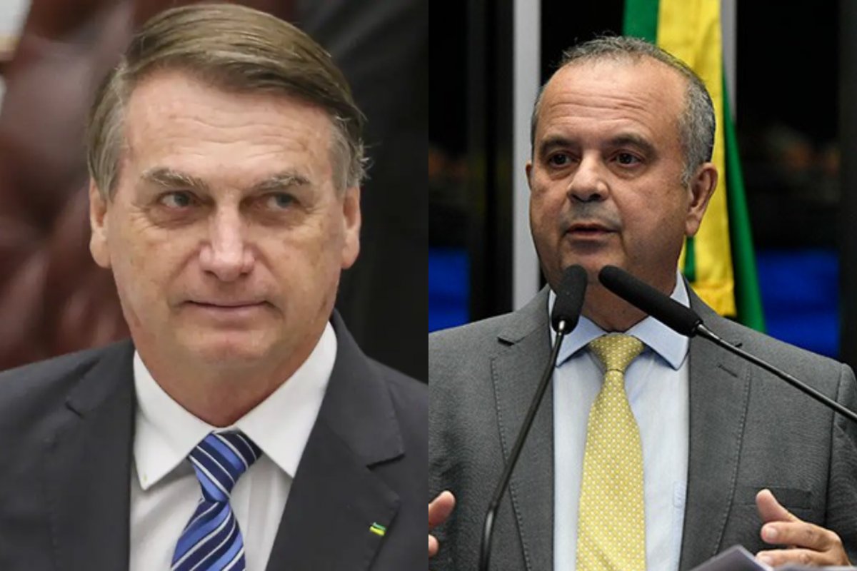 Bolsonaro acompanha depoimento de Marinho em ação sobre a trama golpista