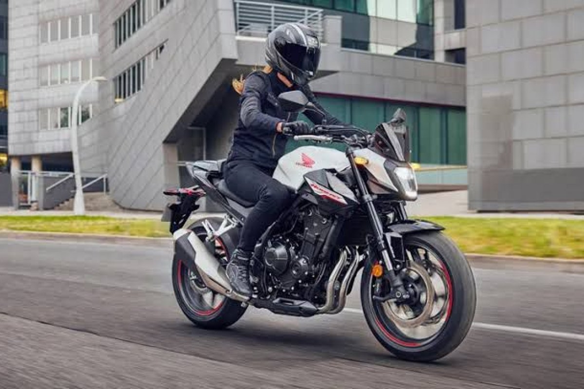 Honda confirma volta da Hornet em três versões