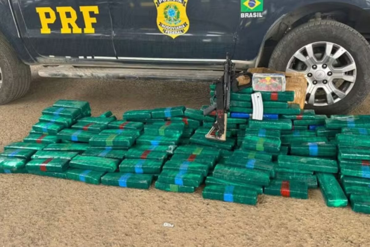 Três homens são presos e mais de 130 kg de drogas apreendidas na Bahia