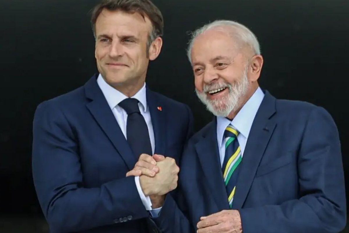 Vídeo: Abra seu coração para acordo com o Mercosul, diz Lula a Macron