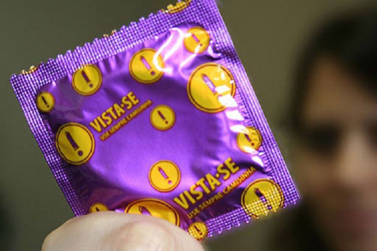 Testes rápidos de DST's são oferecidos durante o carnaval