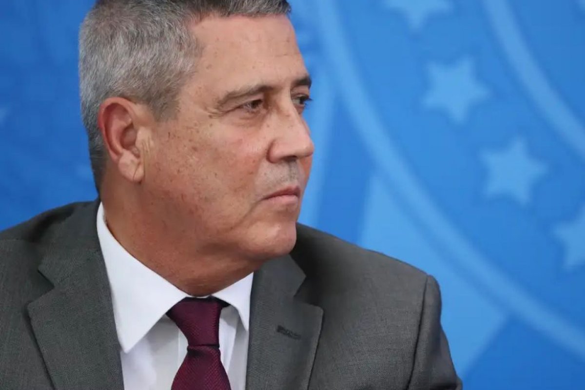 Defesa de Braga Neto rejeita transmissão de interrogatórios na TV