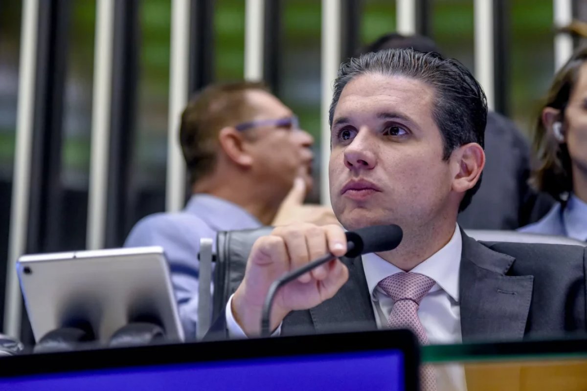 IOF: Motta diz que proposta que anula aumento do imposto deve ser discutida na terça (10)