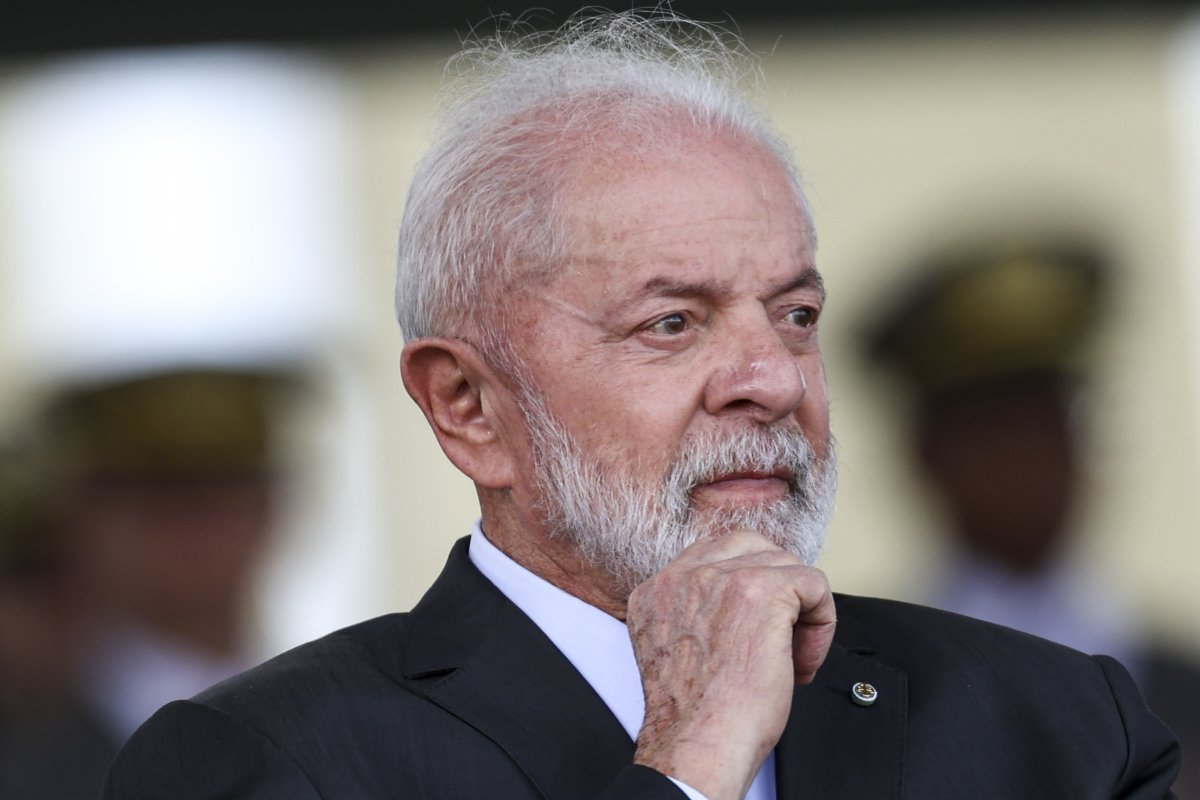 Pesquisa Quaest: maioria dos brasileiros veem Lula sem conexão com povo