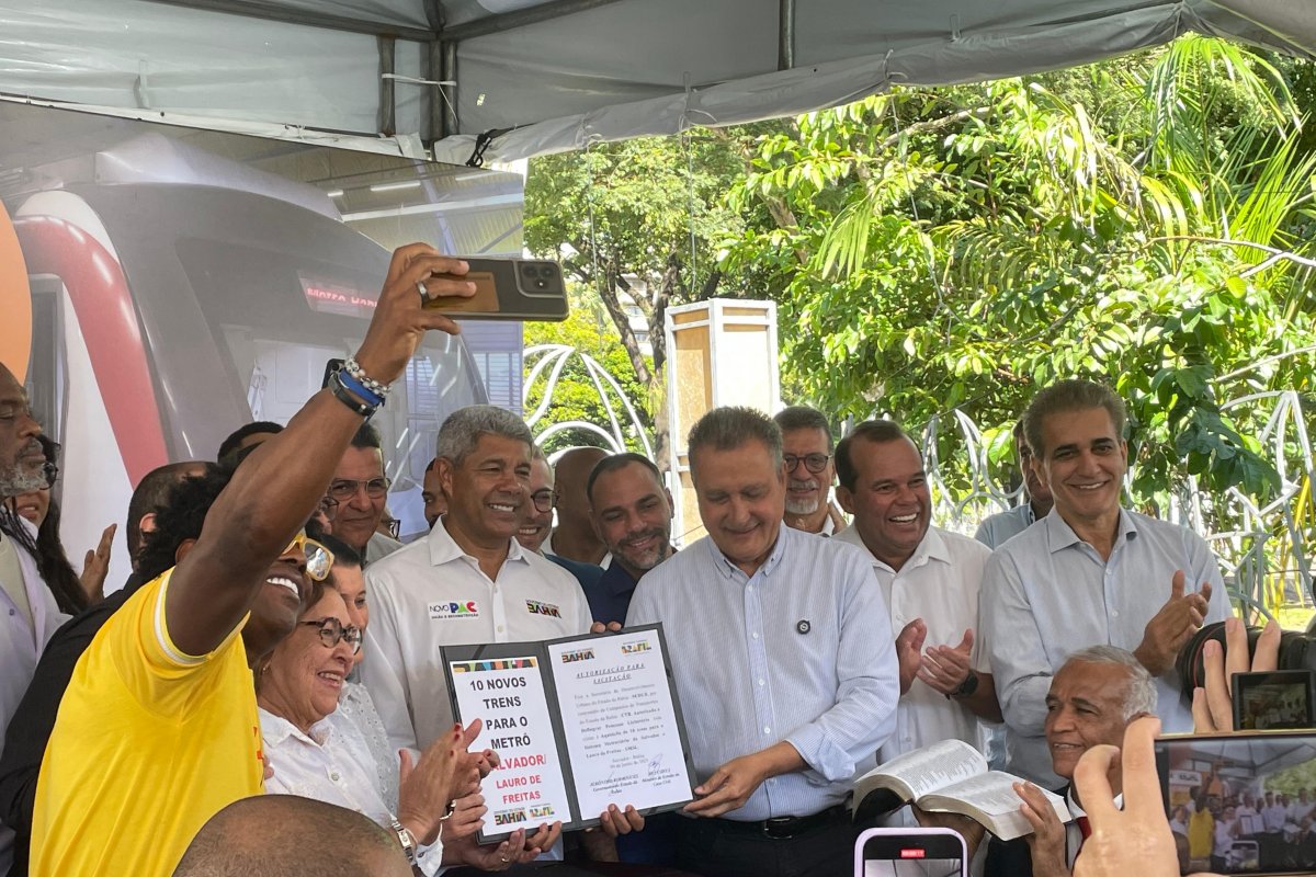 Metrô no Campo Grande: ao lado de Rui, Jerônimo autoriza licitação para obras e compra de trens