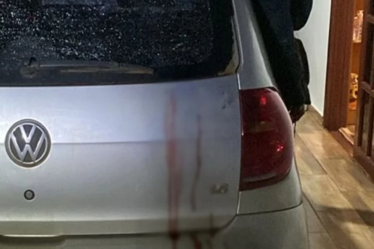 Jovem argentina morre atropelada e é arrastada por carro por três quilômetros no RS