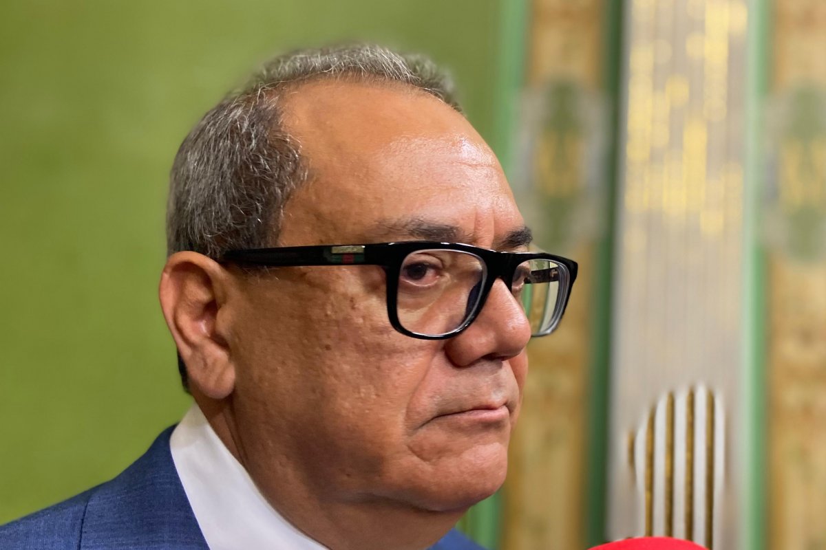 Vídeo: Muniz promete intermediar reunião entre professores e Prefeitura de Salvador se greve terminar