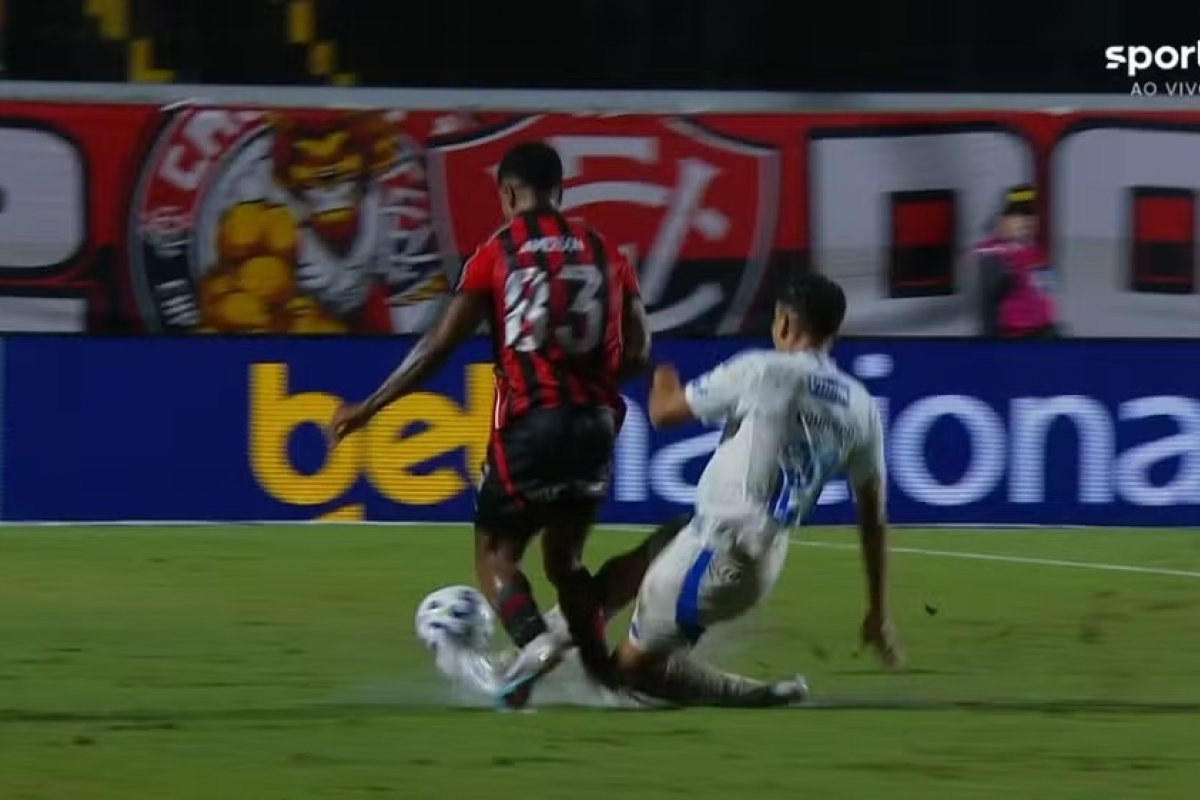 Vitória e Cruzeiro empatam sem gols no Barradão; Rubro-Negro pode voltar para Z-4