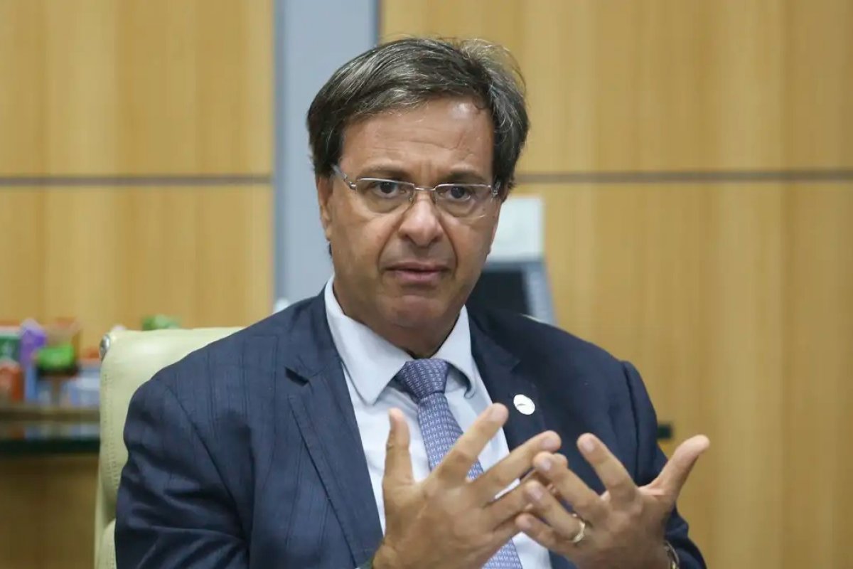 Ex-ministro Gilson Machado é preso no Recife por articular emissão de passaporte para Mauro Cid