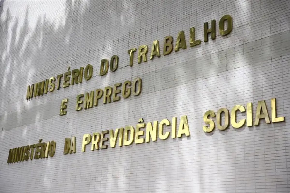 Governo inicia pagamento do quarto lote do Abono Salarial a partir de segunda-feira (16)