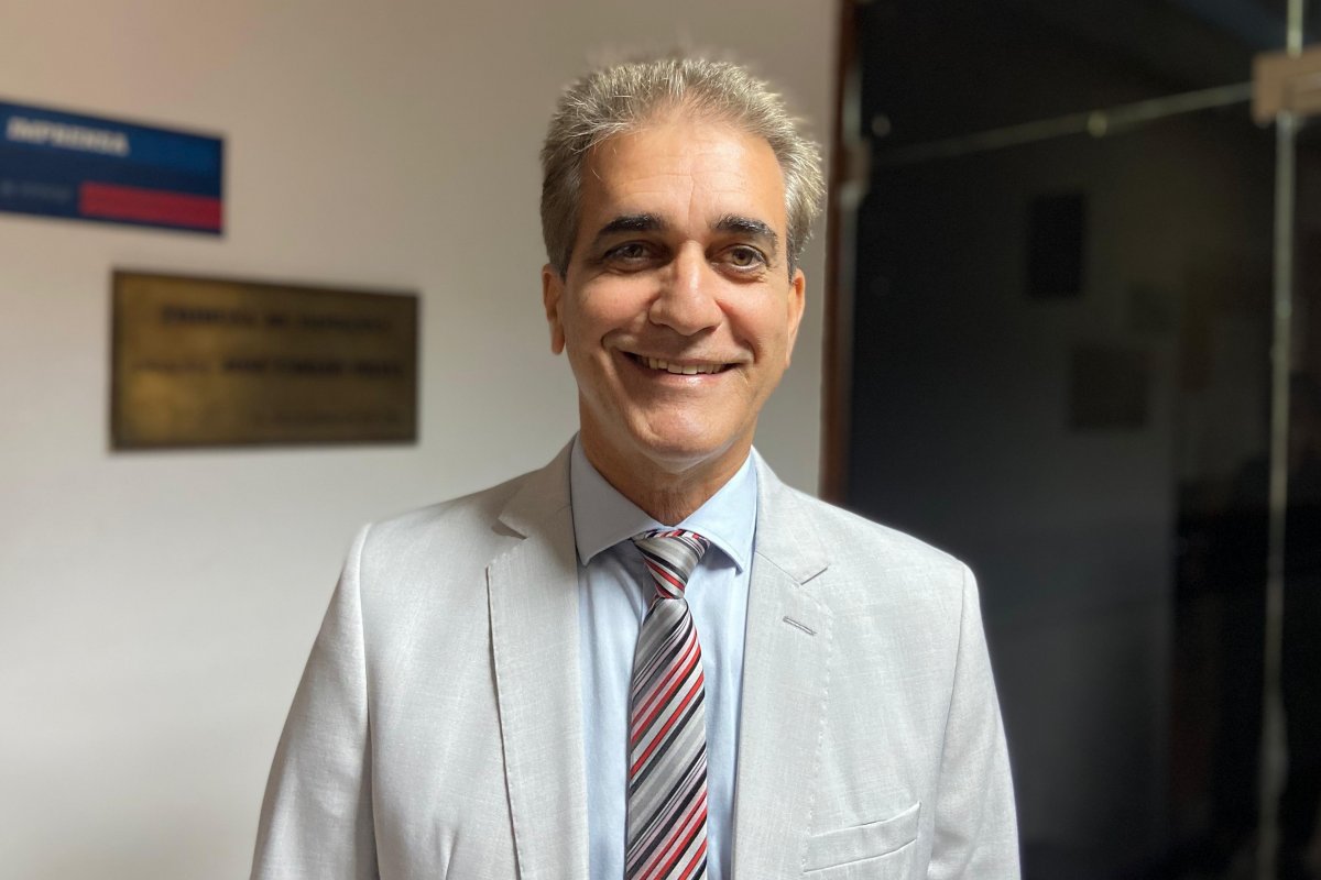 Vídeo: Deputado diz que “tem que ter uma reforma política para garantir que o presidente eleito, seja ele quem for, tenha maioria no Congresso"