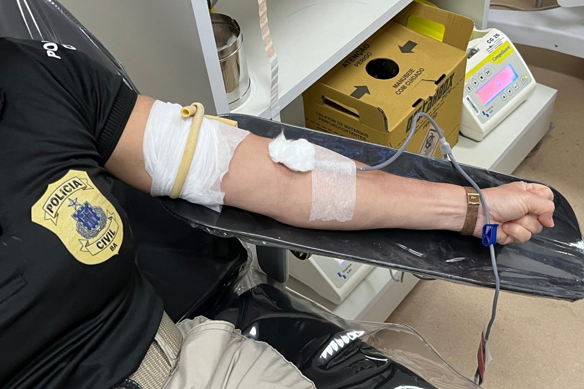 Mutirão de doação de sangue é realizado pela Polícia Civil em apoio à campanha Junho Vermelho da Fundação Hemoba