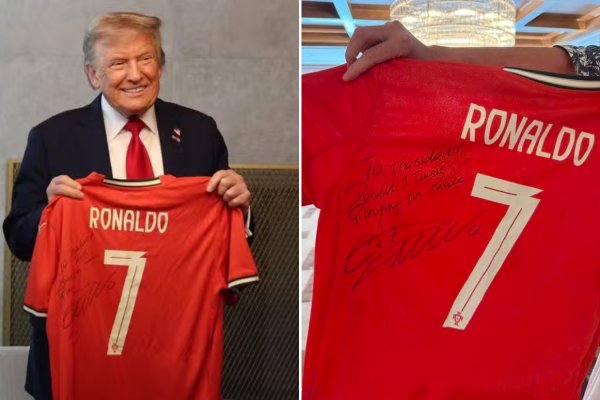 [Cristiano Ronaldo envia camisa autografada com mensagem de paz a Donald Trump em meio à escalada de conflito entre Israel e Irã]