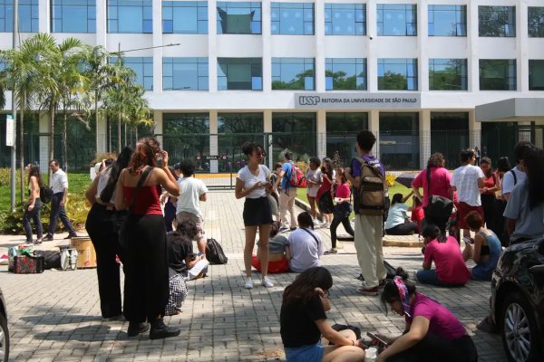 [USP deixa top 100 das melhores universidades em ranking internacional]
