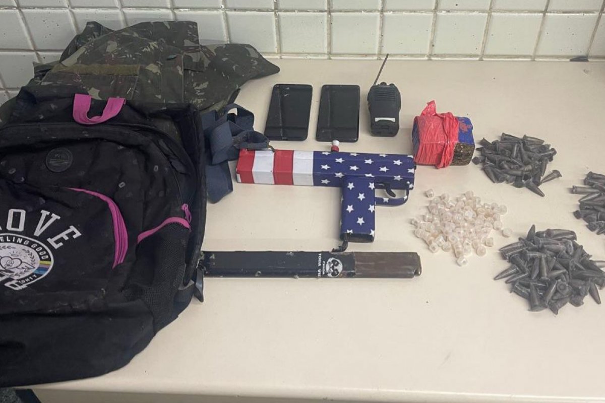 Homem é preso suspeito de envolvimento com tráfico de drogas em Fazenda Coutos 3